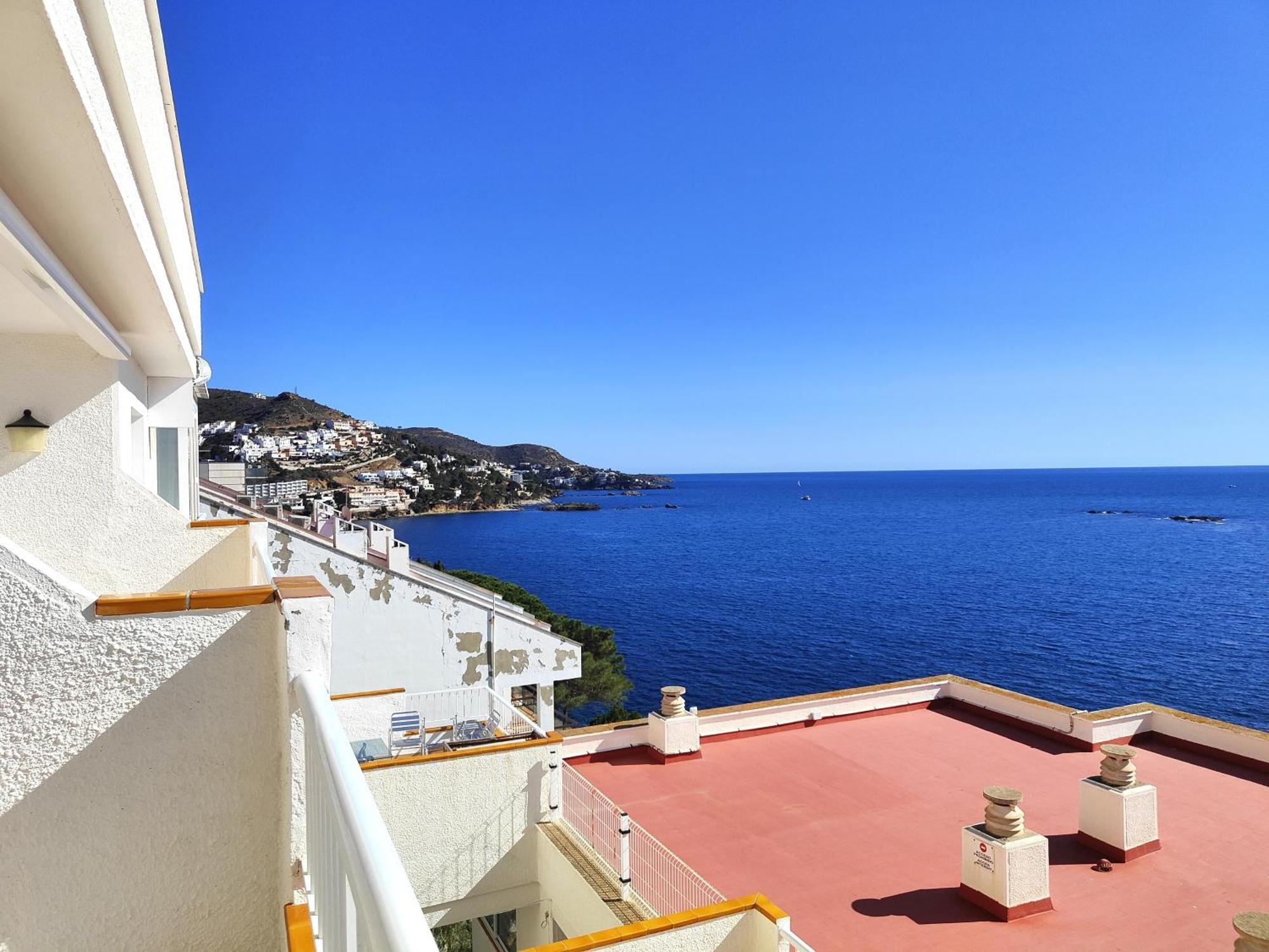 Global Immo 2071 Mediterraneo A 2-6 Apartment Roses Bagian luar foto